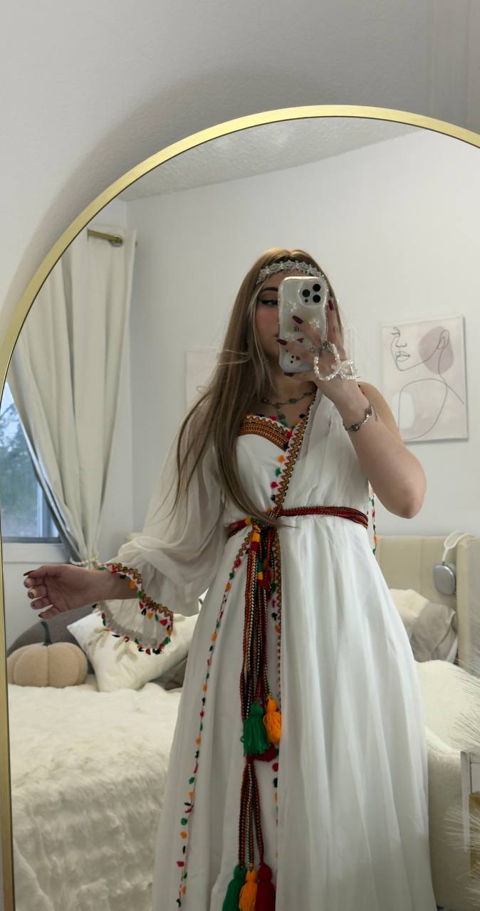 photo_2026-01-16_21-01-50 فستان قبائلي عصري -ابيض